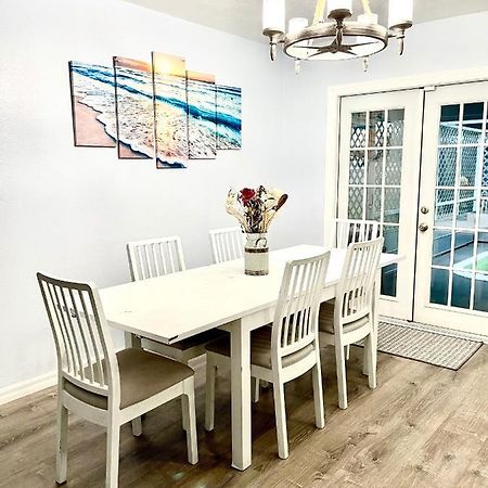 A Cozy Space Coast Retreat تيتوسفيل المظهر الخارجي الصورة